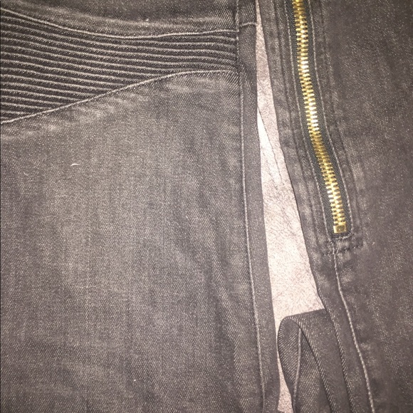 Balmain Jeans - Picture 3 of 3